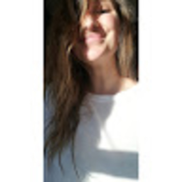 Meet your Posher, Alexane - Picture 1 of 1